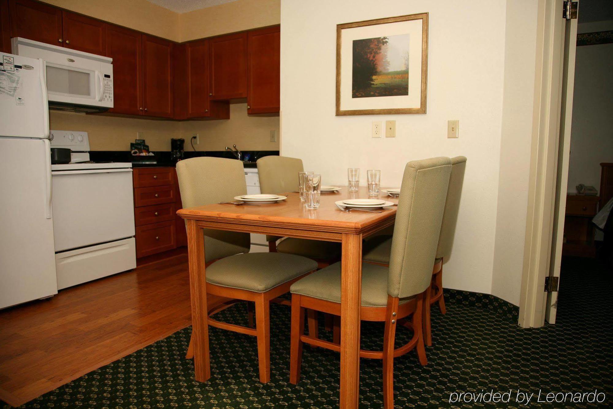 Homewood Suites Grand Rapids Pokoj fotografie