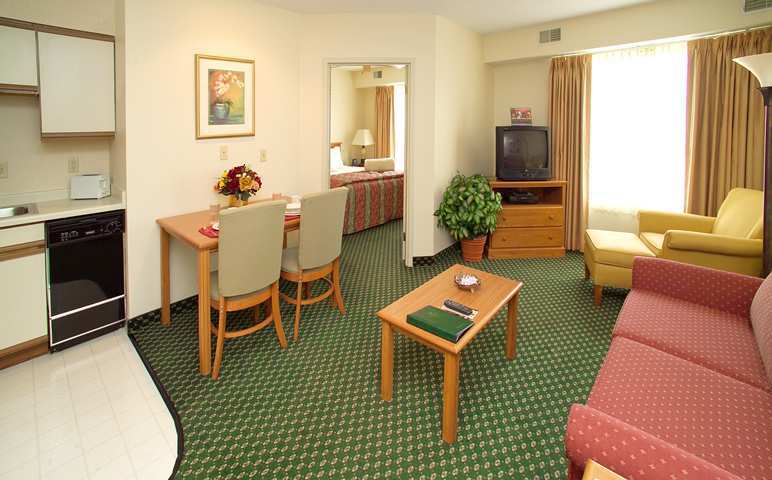 Homewood Suites Grand Rapids Pokoj fotografie
